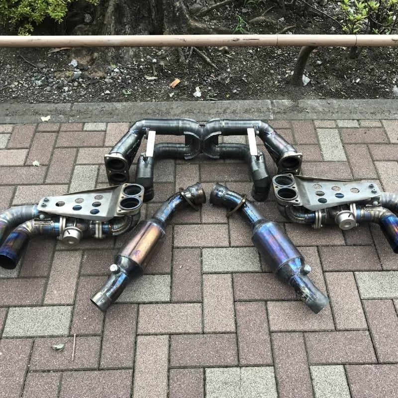 フェラーリF430 マフラー バルブ付き メーカー不明クーペ・スパイダー対応