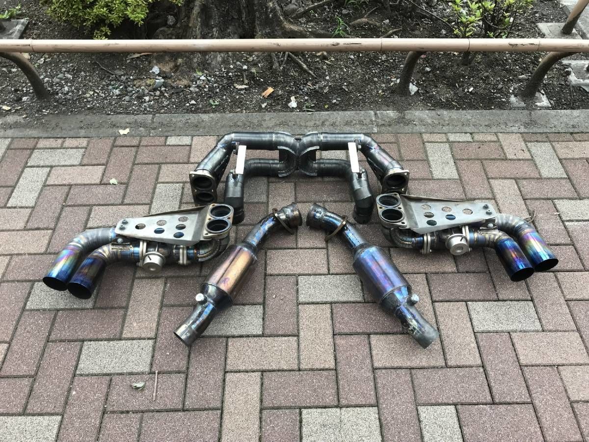 フェラーリF430 オオニシヒートマジック　マフラー　エキゾーストシステム 中古 中古 フェラーリ F430 クーペ/スパイダー オオニシヒートマジック