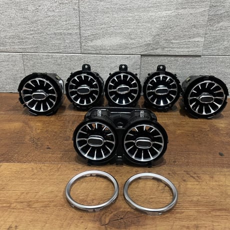 W124 エアコン センタールーバー 純正品 新品 新品】メルセデスベンツ