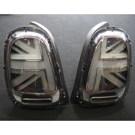 BMW MINI F55/F56/F57 前期用 ユニオンジャック LEDテールランプ スモーク 後期仕様 ミニ 商品番号4304