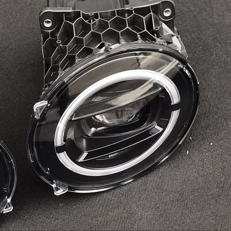 HOWELL ベンツ W463 前期用 後期LOOKヘッドライト ブラック HOWELL ベンツ W463 前期用 後期LOOK ヘッドライト ブラック G