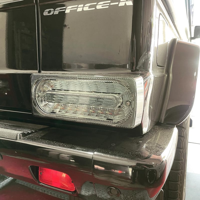 ベンツ Gクラス W463 クリスタル LEDテールレンズ スモーク 