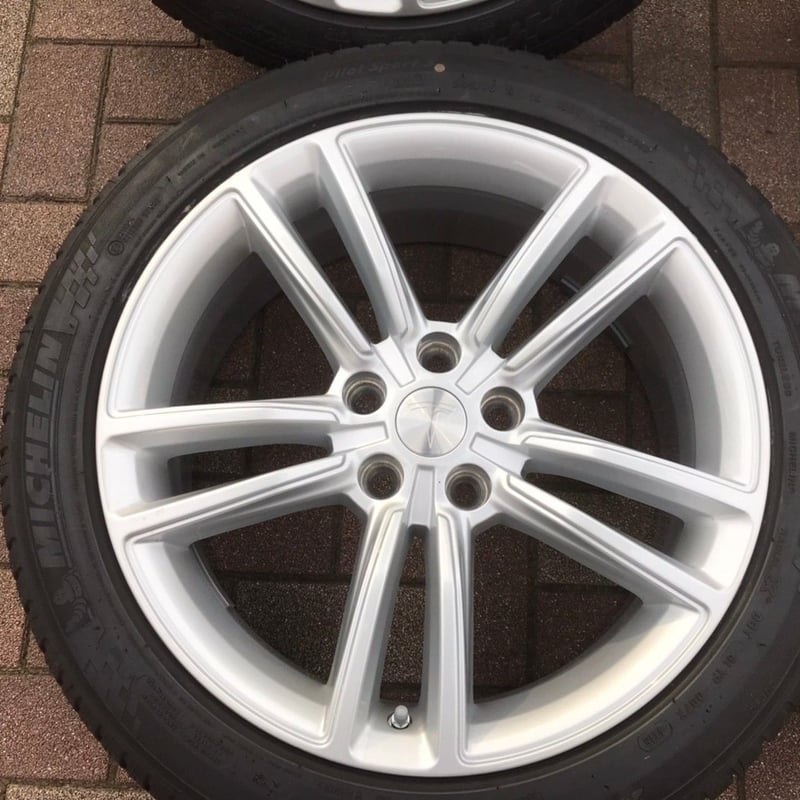 Tesla/テスラ 純正19インチ＋DM-V3スタッドレスタイヤ4本セット 楽天市場】tesla（リム径（インチ）19）（タイヤ・ホイール｜車
