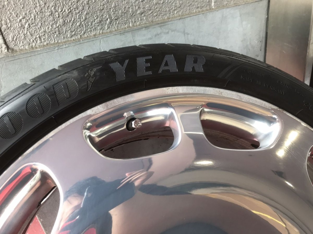 中古 ベンツ Sクラス W222/X222/W217用 純正 前期 MAYBACH 中古 ベンツ Sクラス W222/X222/W217用 純正 前期 MAYBACH