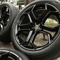 中古 ランボルギーニ アヴェンタドール LP700 純正 アルミホイール ブラック 前19インチ/後20インチ ピレリタイヤ付 エアセンサー無