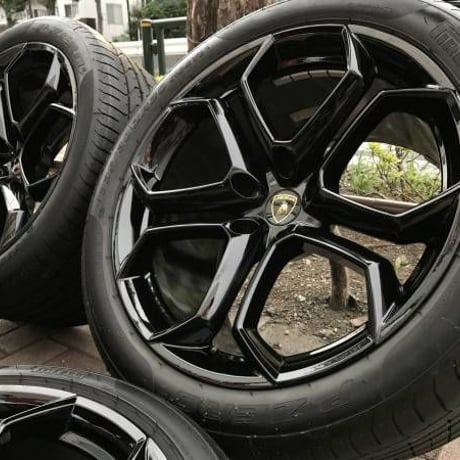中古 ランボルギーニ アヴェンタドール LP700 純正 アルミホイール ブラック 前19インチ/後20インチ ピレリタイヤ付 エアセンサー無