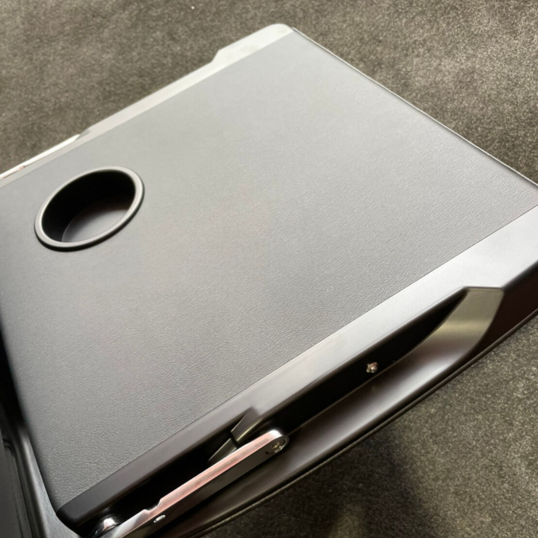 ベンツ Vクラス W447 バックレスト テーブル ブラック 1Pcs 商品番号