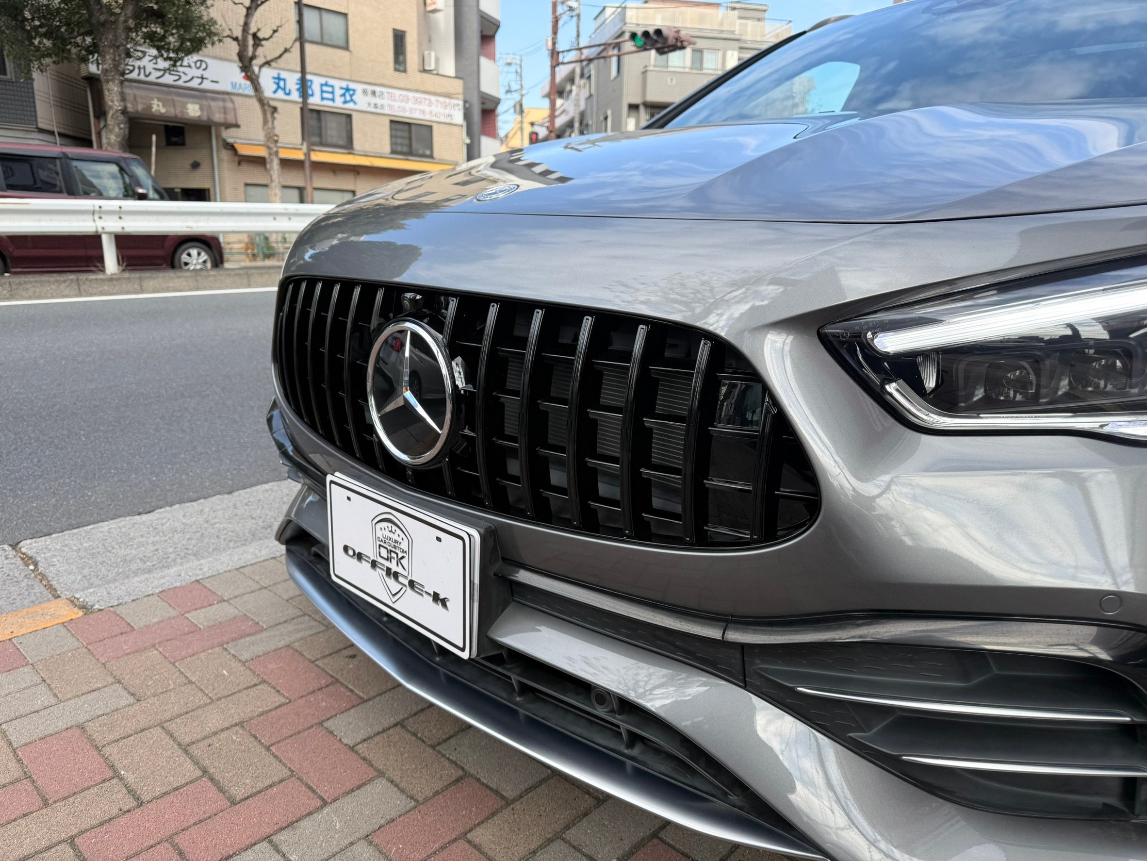 取付工賃込!! ベンツ GLA 前期 H247 AMGライン用 パナメリカーナグリル