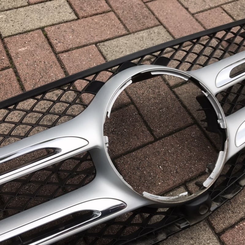 中古 ベンツ GLCクラス X253 純正 フロントグリル A2538806801 | OFF