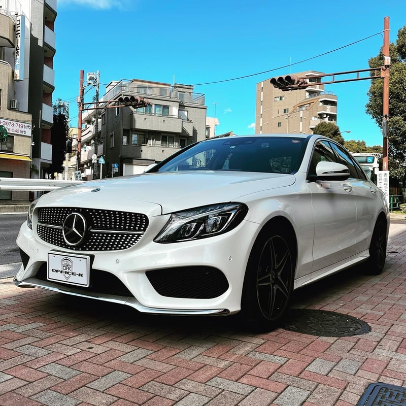 ベンツ Cクラス W205 前期 ダイアモンドグリル ブラックフィン ベンツ Cクラス W205 前期 ダイアモンドグリル ブラックフィン
