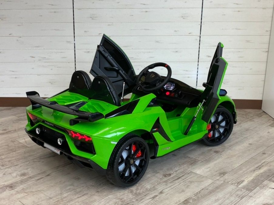 【送料無料】ランボルギーニ アヴェンタドールSVJ 子供用電動乗用ミニカー Amazon.co.jp: ラマス こども用電動乗用カー〈ランボルギーニ