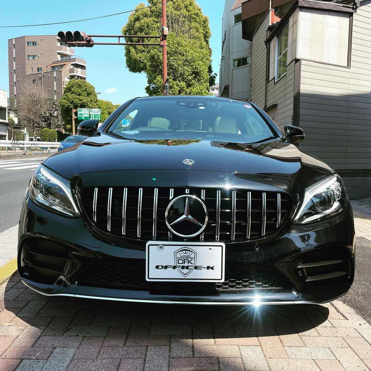 ベンツ Cクラス W205 後期 カメラ無車用 パナメリカーナグリル 商品 