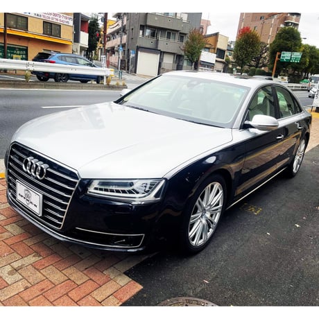 アウディ A8 4H ハーフラッピング施工 グロスシルバー
