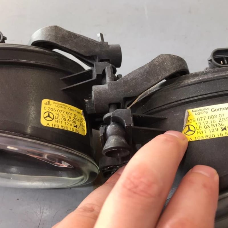 ベンツ ゲレンデヴァーゲン 純正 フォグランプ 左右セット Ｇクラス W463 中古 ベンツ Gクラス W463 ゲレンデ 純正 フォグランプ 左右セット