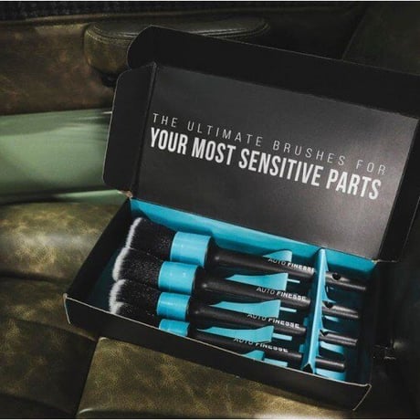 AUTO FINESSE オートフィネス フェザーティップ ディテイリングブラシ 4本セット 品番FT4