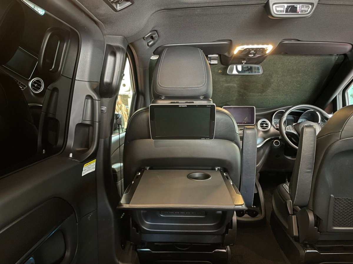 メルセデスベンツ V350 リアテーブル Mercedes-Benz（メルセデス