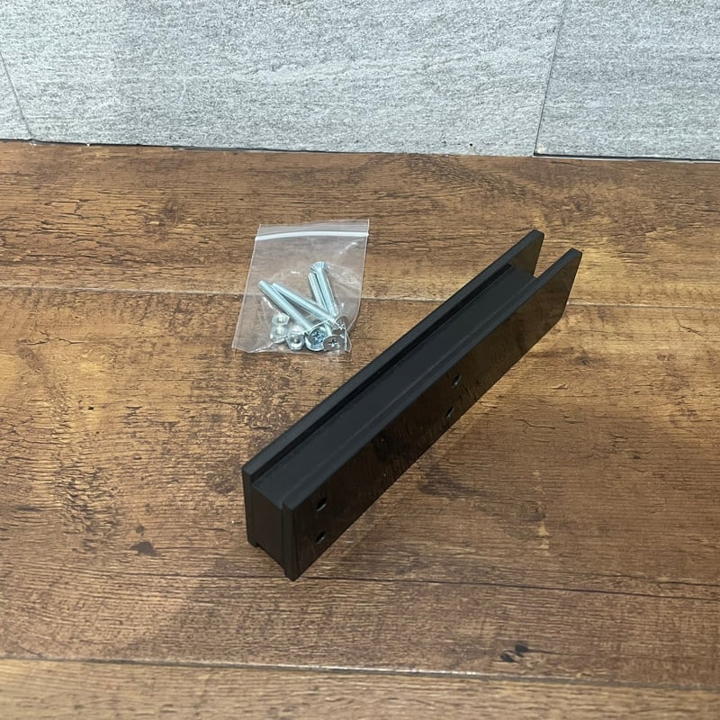 W463 Gクラスアルミアクセルペダルオフセットスペーサー IID W463 アクセルペダルオフセットスペーサー Gクラス ゲレンデ