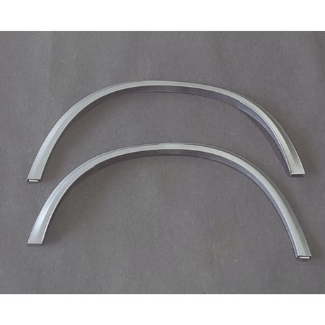 ベンツ GLCクラス X253 GLC63/GLC43 スタイル リアフェンダーアーチ 商品番号4589