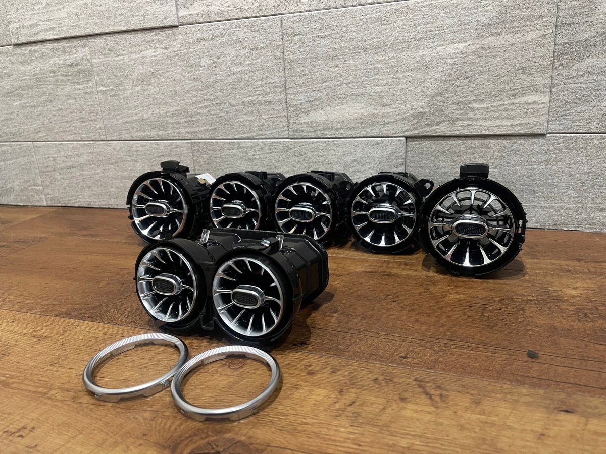 ベンツ CLAクラス W118 エアコンルーバーアンビエント 7PCS 商品番号