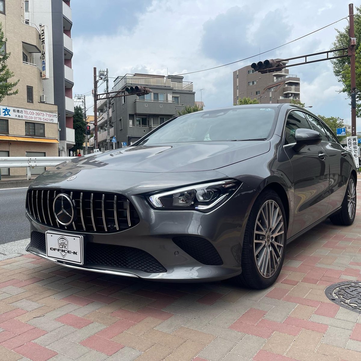 ベンツ CLAクラス C118/W118 前期 パナメリカーナグリル 縦フィン/GTR