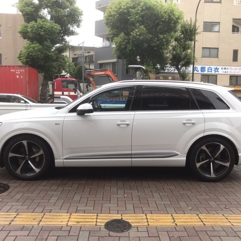 アウディ Q7 4M エアサスペンション用 ロワリングキット 商品