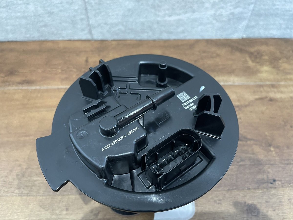 ベンツ Sクラス W222/W217 純正品 燃料ポンプ フューエルポンプ 品番