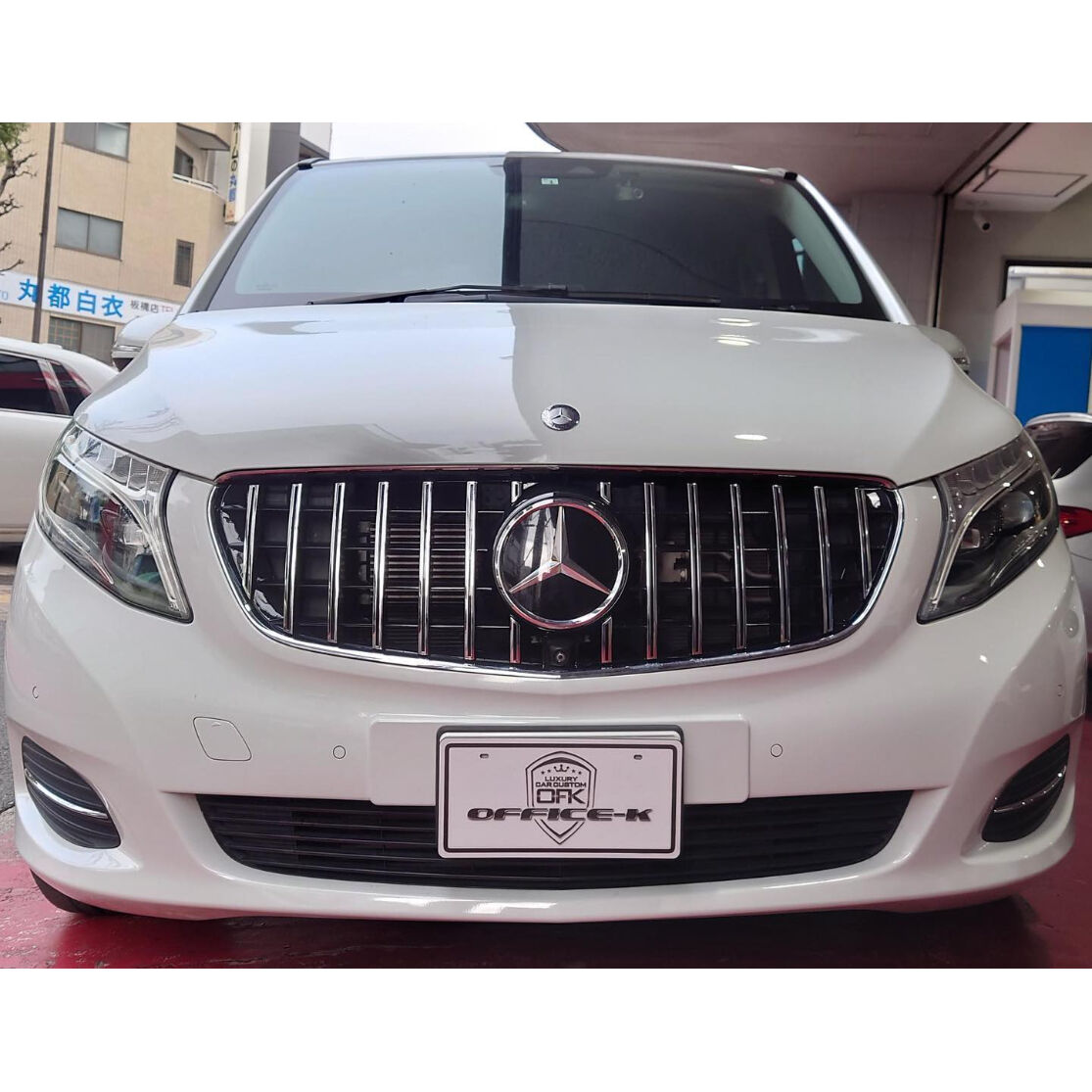 ベンツ Vクラス W447 前期 パナメリカーナグリル 縦フィン/GTR仕様