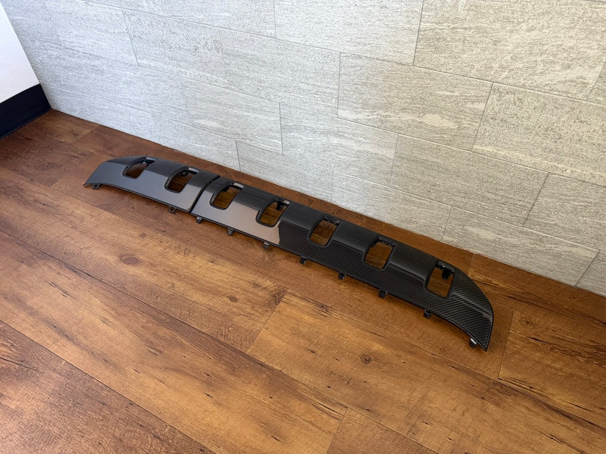 ベンツ Gクラス W465 G63 ドライカーボン フロントアンダーガード 商品
