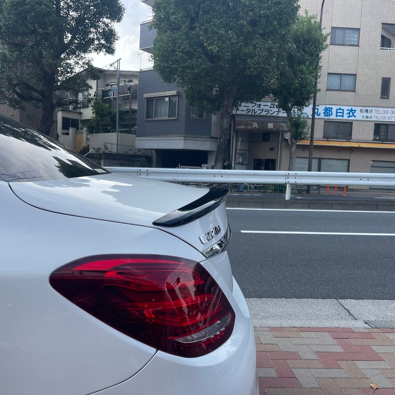 ベンツ Cクラス W205 セダン用 トランクスポイラー ブラック 商品番号