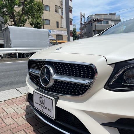 取付工賃込!! ベンツ Eクラス W213 前期 ダイアモンドグリル シルバーフィン 商品番号4011