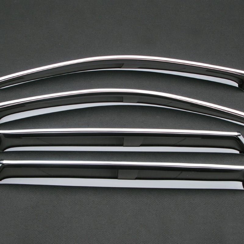 ベンツ　Ｂクラス　Ｗ２４６ 　メッキモール・金具付　ドア バイザー ベンツ Bクラス W246 メッキモール・金具付 ドア バイザー