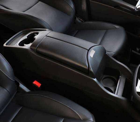 w447 RHD v220d アバンギャルド　本格冷蔵庫付きセンターコンソール w447 RHD v220d アバンギャルド 本格冷蔵庫付きセンター