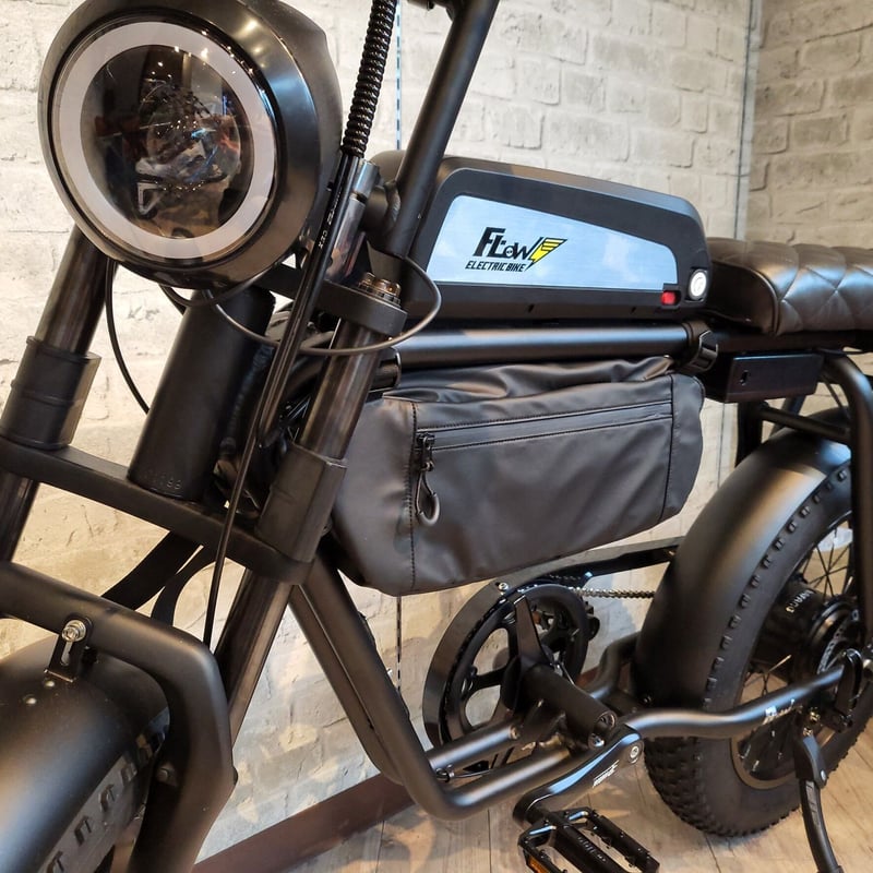 Flowbike電動自転車用バッテリー48V17.5AH大容量、鍵2本充電器付き Flowbike電動自転車用バッテリー48V17.5AH大容量、鍵2本充電器付き