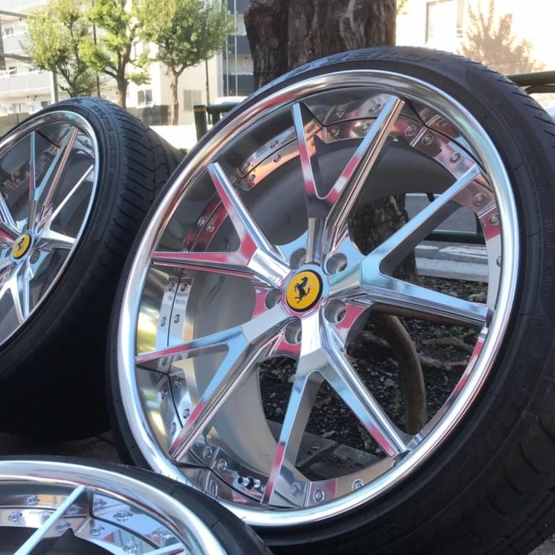 中古極上 フェラーリ F12/812用 ハイパーフォージド HF-LC5 HYPER FORG