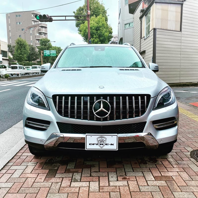 ベンツ MLクラス W166 パナメリカーナグリル 縦フィン/GTR仕様 商品