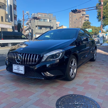 取付工賃込!! ベンツ Aクラス W176 前期 パナメリカーナグリル 縦フィン/GTR仕様 商品番号4340