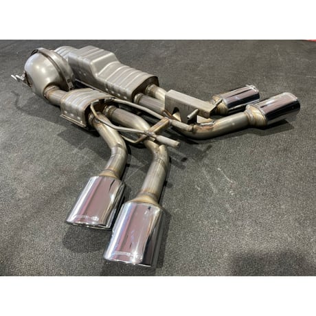 ベンツ Gクラス W463A ゲレンデ G350d/G400d用 オーバル4本出口 スピーカー内蔵 マフラー 商品番号4612