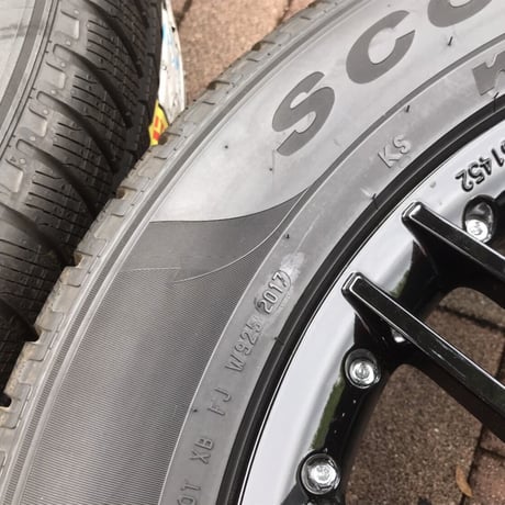 新品 ベンツ GLクラス X164/X166 カールソン 1/10X RSF 20インチ ブラック 新品スタッドレス付 5/112 Carlsson+PILELLI