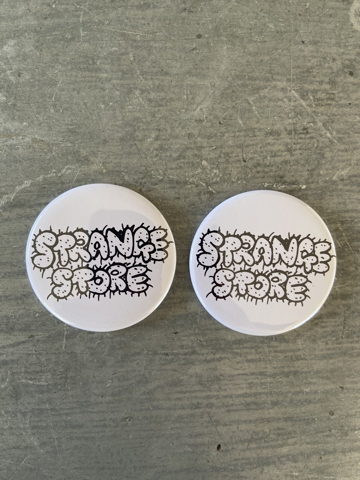 ストレンジストア缶バッジ2個セット | STRANGE STORE ストレンジストア缶バッジ2個セット | STRANGE STORE