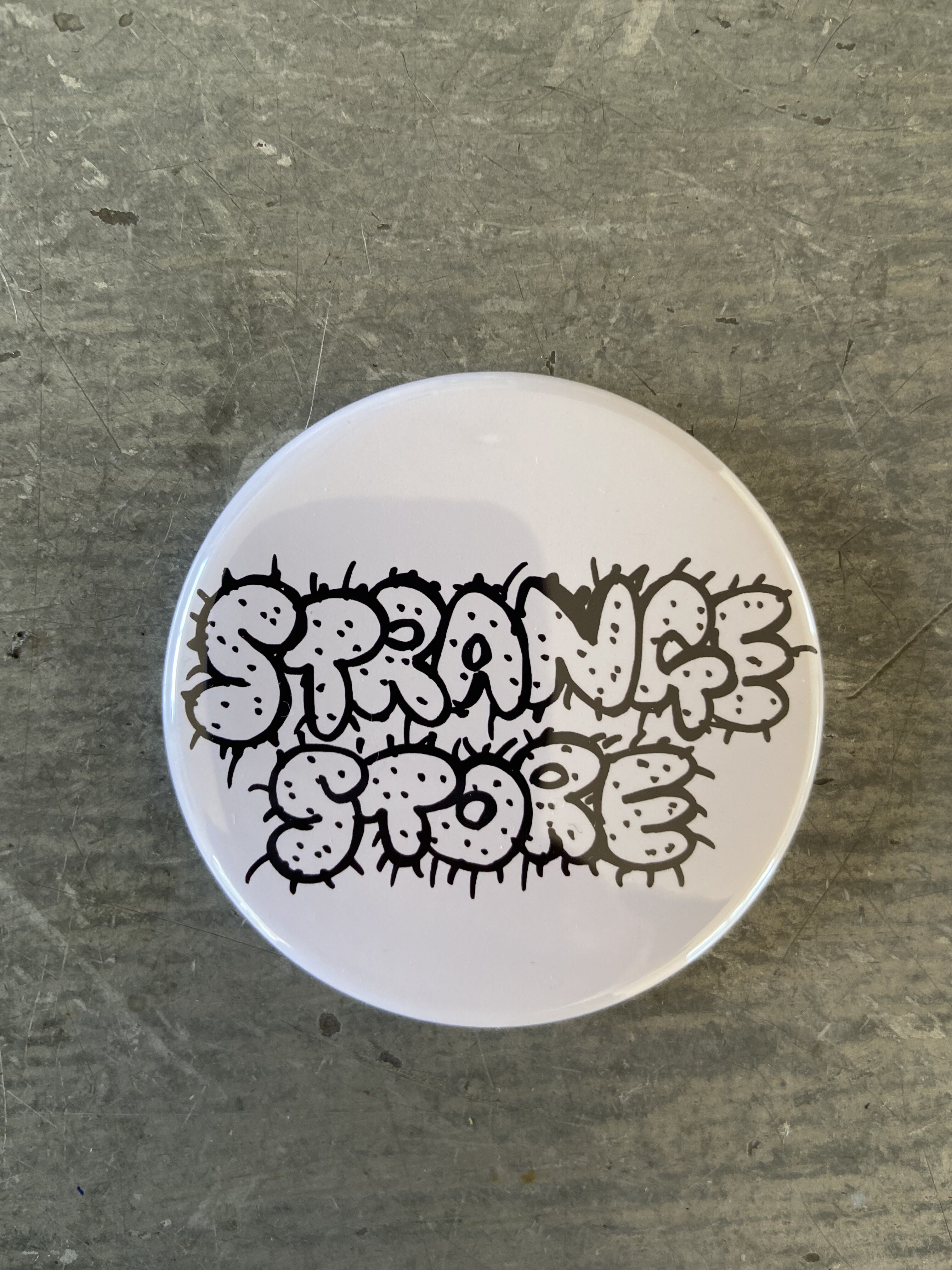 ストレンジストア缶バッジ2個セット | STRANGE STORE