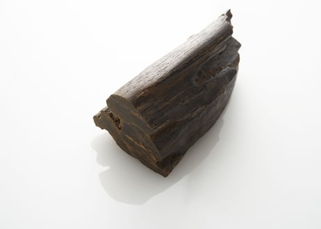 香木 仮銘「のどけき峰」 真那賀（沈香） 0.4g