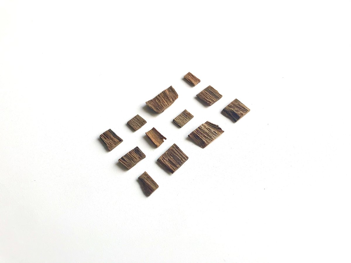 上質緑油伽羅(小割) 0.5g | KOGADO STORE 上質緑油伽羅(小割) 0.5g | KOGADO STORE