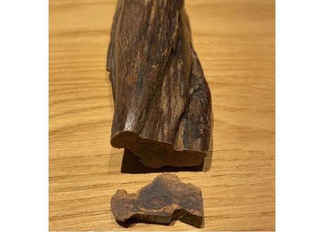 香木 仮銘「のどけき峰」 真那賀（沈香） 0.4g