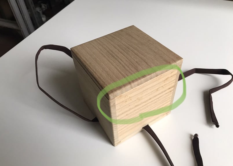 F1038 乾山 四方香炉 黒柿 火屋 木箱入り 香炉 茶道具 最高級 黒柿 焼香箱 香炉 炭 灰 携帯用角香炉