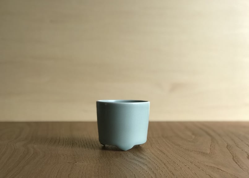 青磁聞香炉／一基 桐箱入 | KOGADO STORE