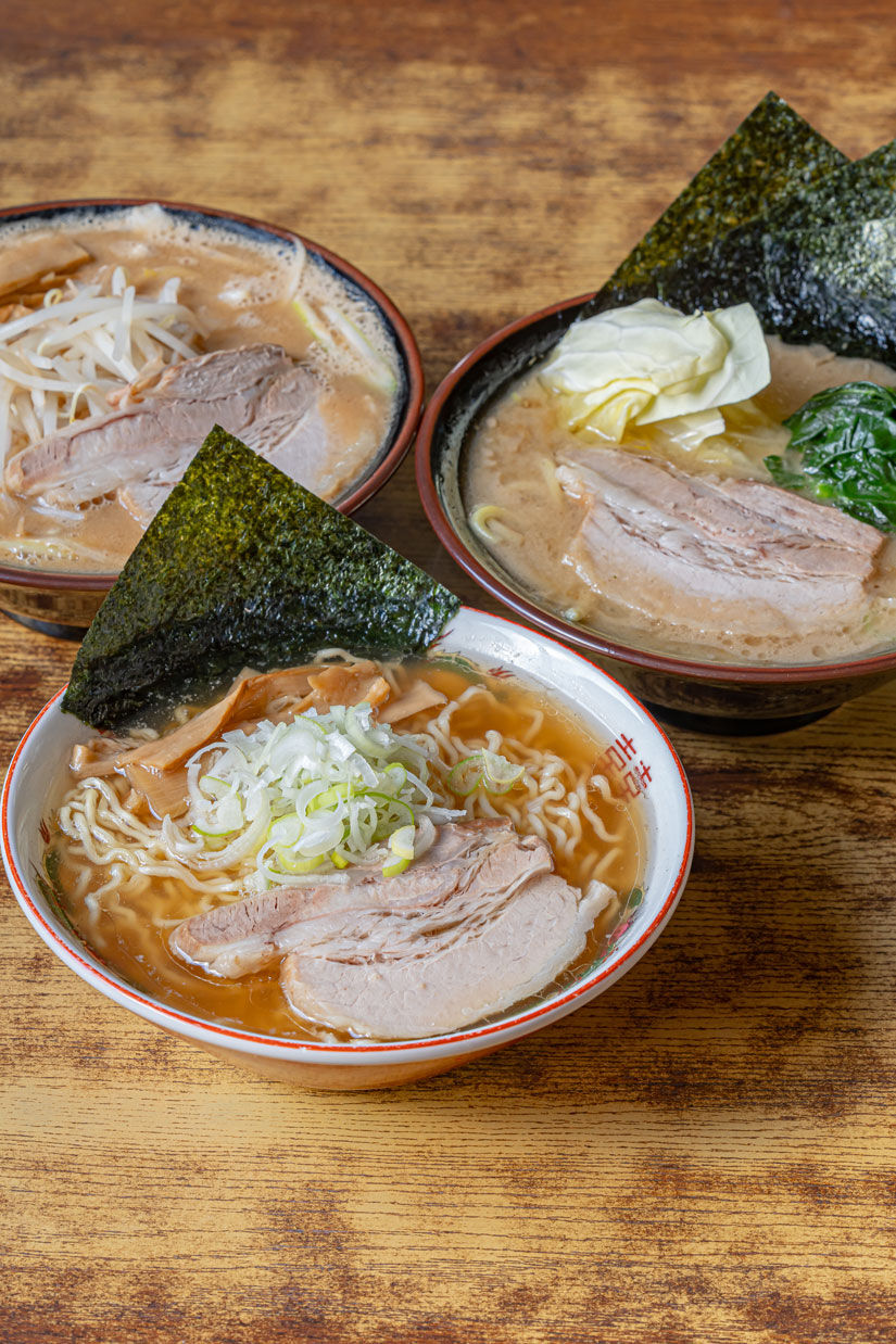 らあめん寸八総本店（松本市）「人気ラーメン3種セット替玉付  