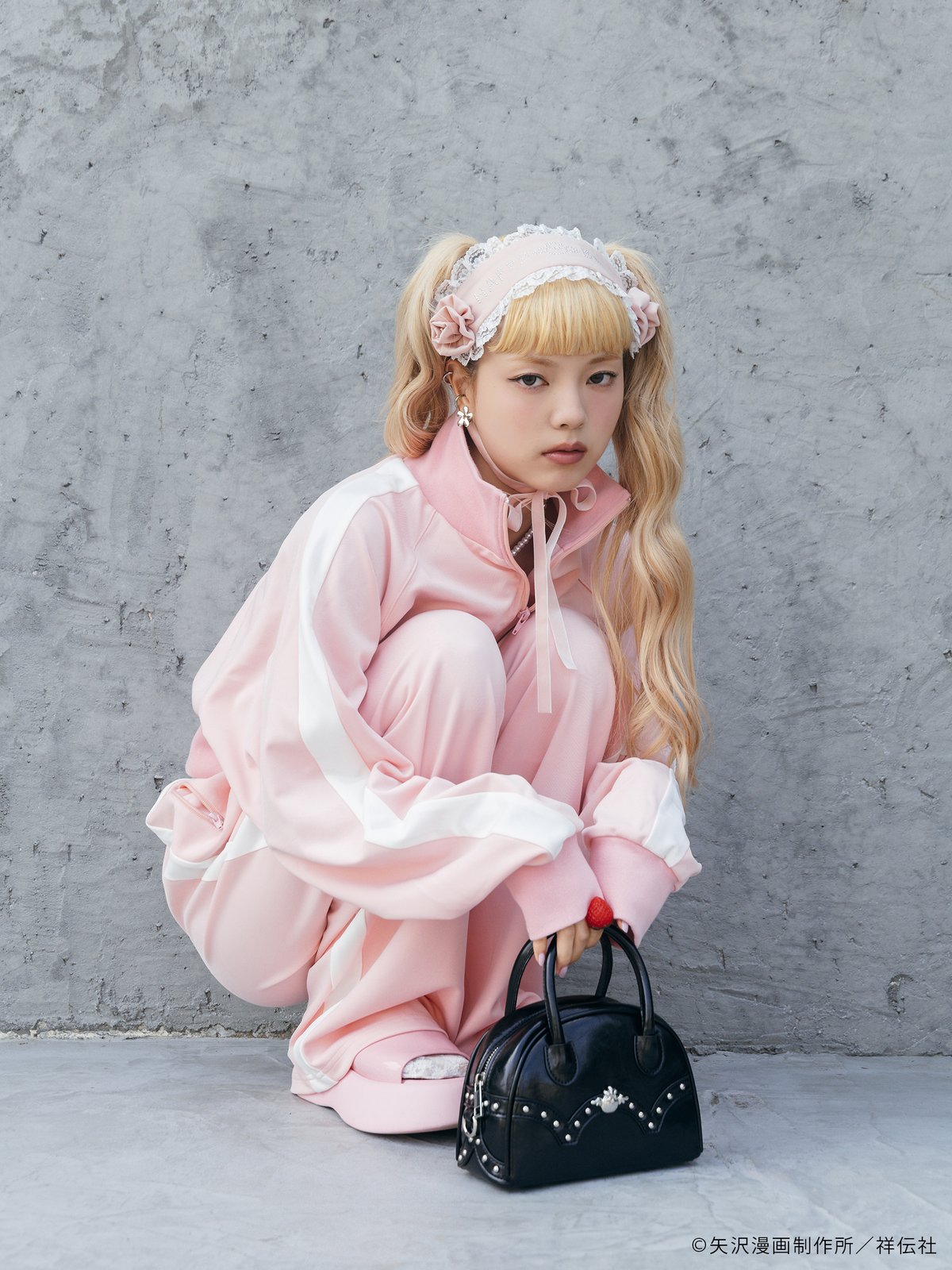 HEIHEI ハートボストンバッグ HAPPY BERRY × HEIHEI ボストンバッグ BLACK | HEIHEI P