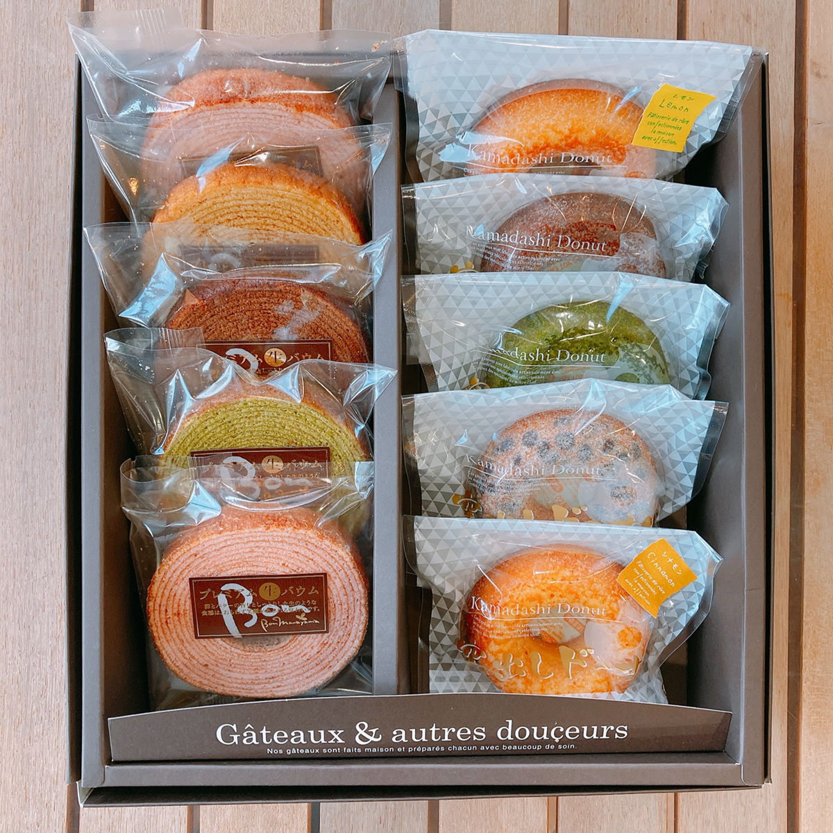 窯出しドーナツ5個 × プレミアム生バウム5個 | ボンむらやま