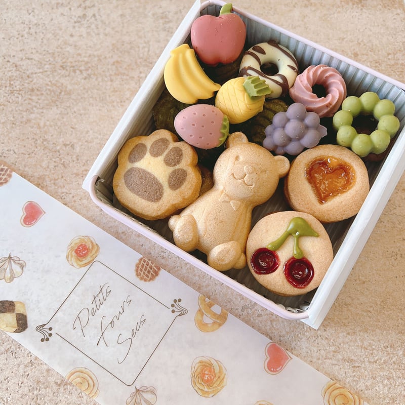 森のくまさんクッキー缶 | ボンむらやま オンラインストア