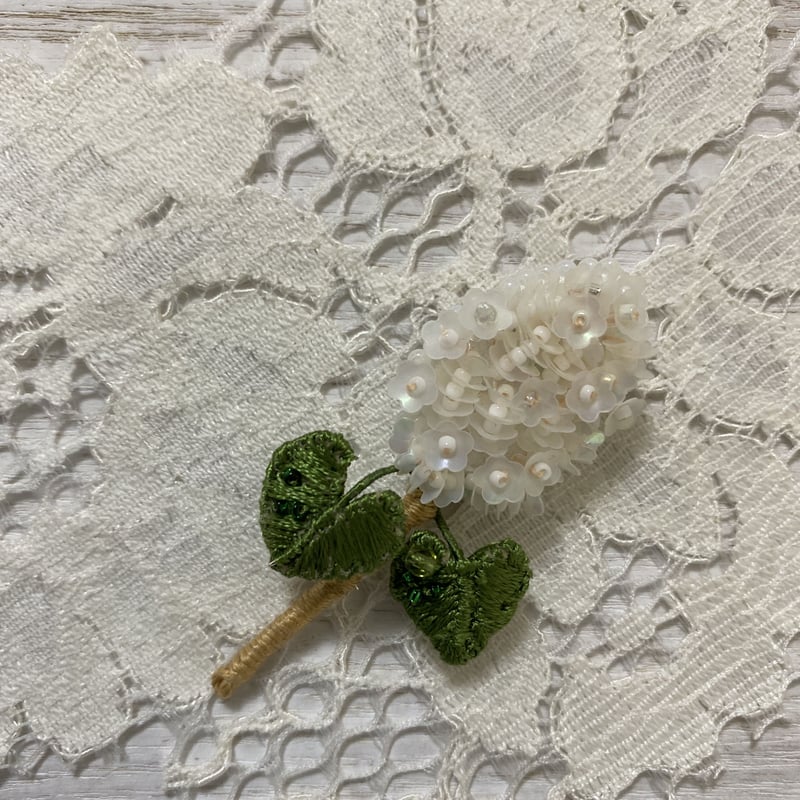 ライラックのブローチ | salondumuguet